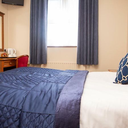 Leens Hotel Аббифил Экстерьер фото